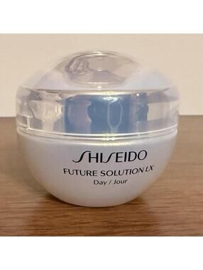 Shiseido Future Solution LX Day Total Protective Cream E, 1.8 oz, SPF 20, NWOB
